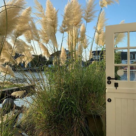 Holiday Home At The Water, Fire Place, Boat And Sup Rent, Near Amsterdam Aalsmeer Buitenkant foto
