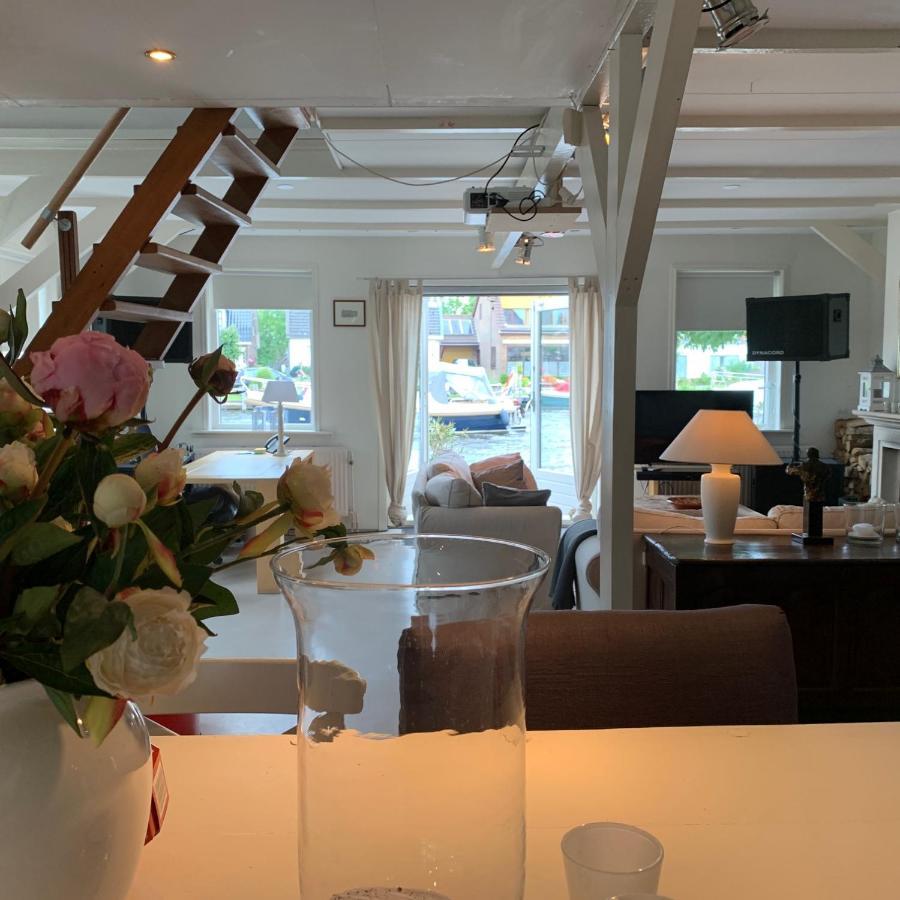 Holiday Home At The Water, Fire Place, Boat And Sup Rent, Near Amsterdam Aalsmeer Buitenkant foto