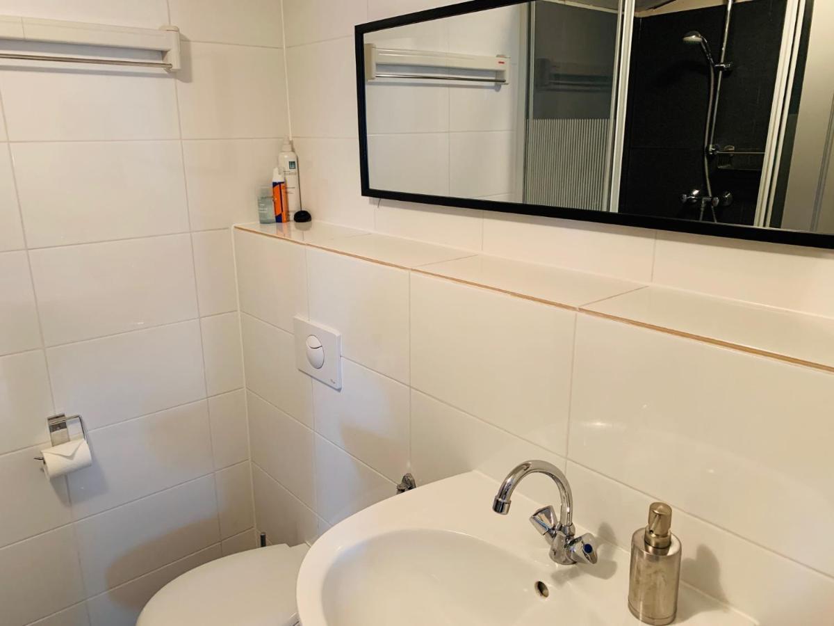 Holiday Home At The Water, Fire Place, Boat And Sup Rent, Near Amsterdam Aalsmeer Buitenkant foto